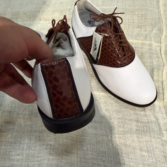 adidas White and Brown Woven Oxfords - Picture 5 of 8